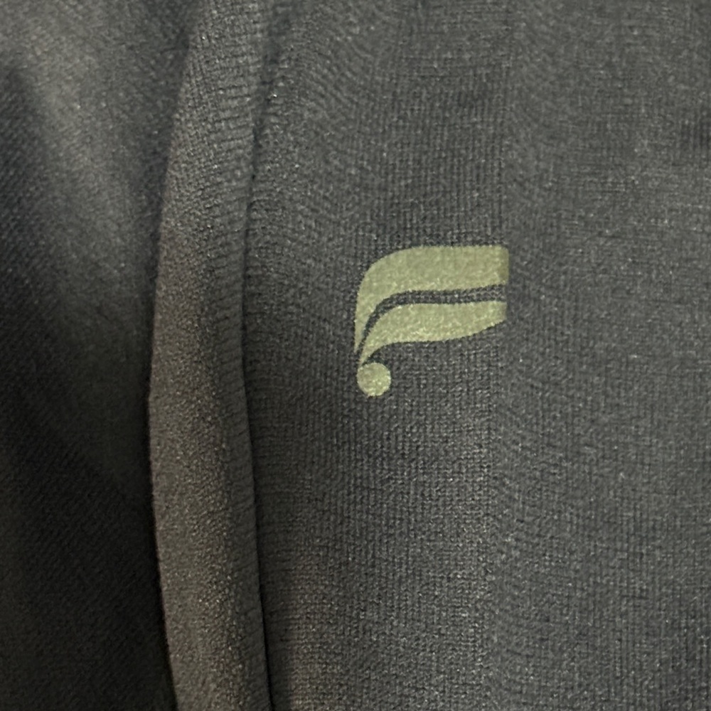 Fabletics Dark Blue Long Sleeve 1/4 Zip NWT Size XL - Picture 6 of 7